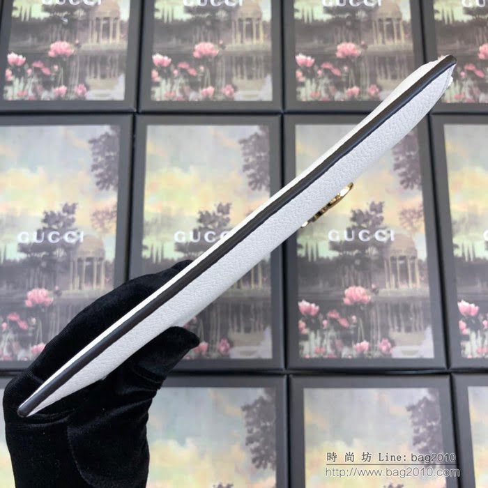 GUCCI古馳 2019新款 Zumi系列 粒面皮革 互扣式G馬銜扣 拉鏈 女款手拿包 570728 米白  ydgq3275